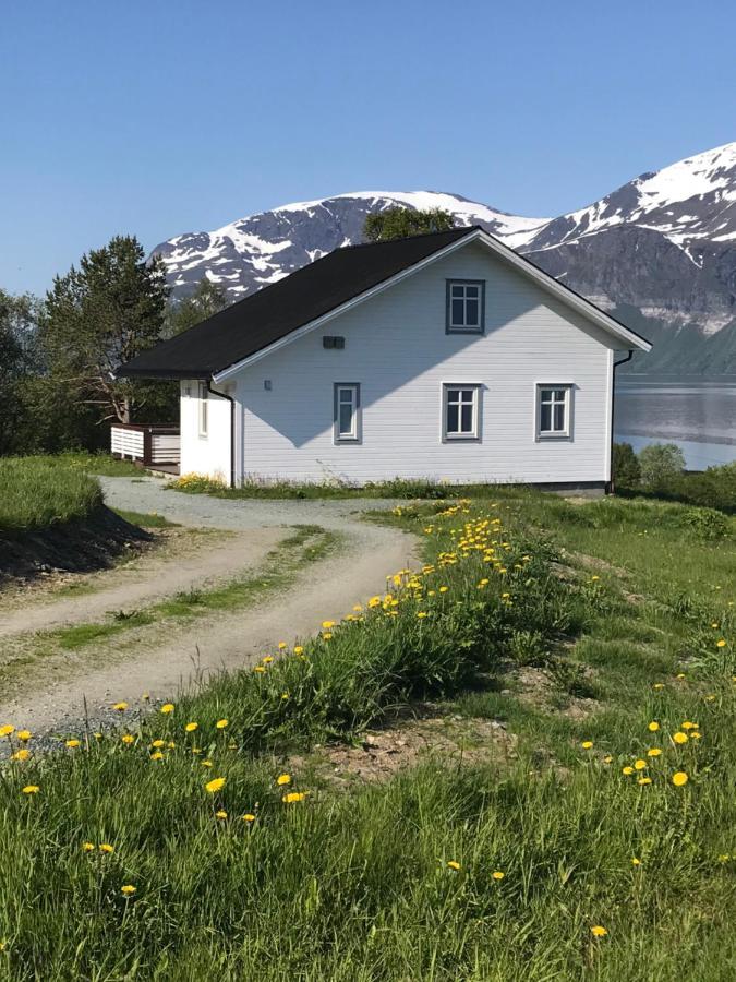 Heggelund Villa Svensby Exterior foto